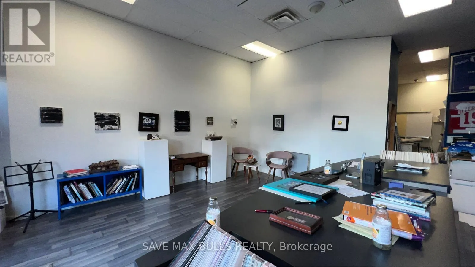 103 - 1051 UPPER JAMES STREET