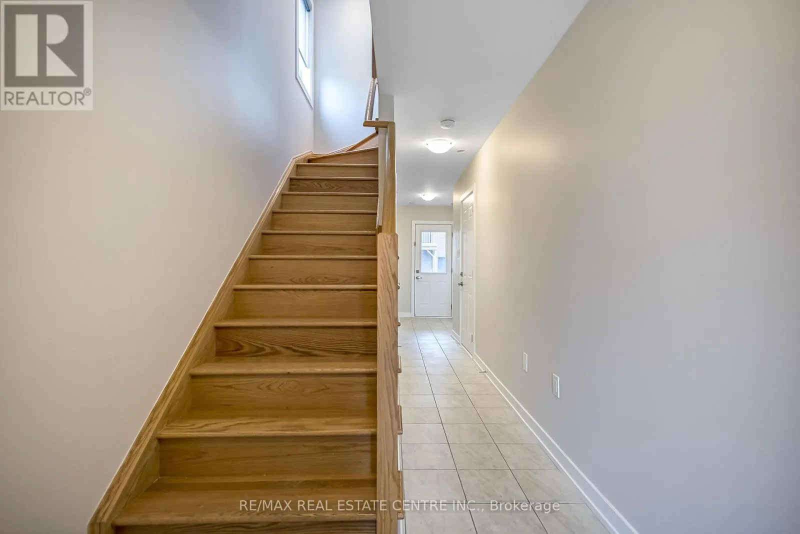 19 BASKETT STREET