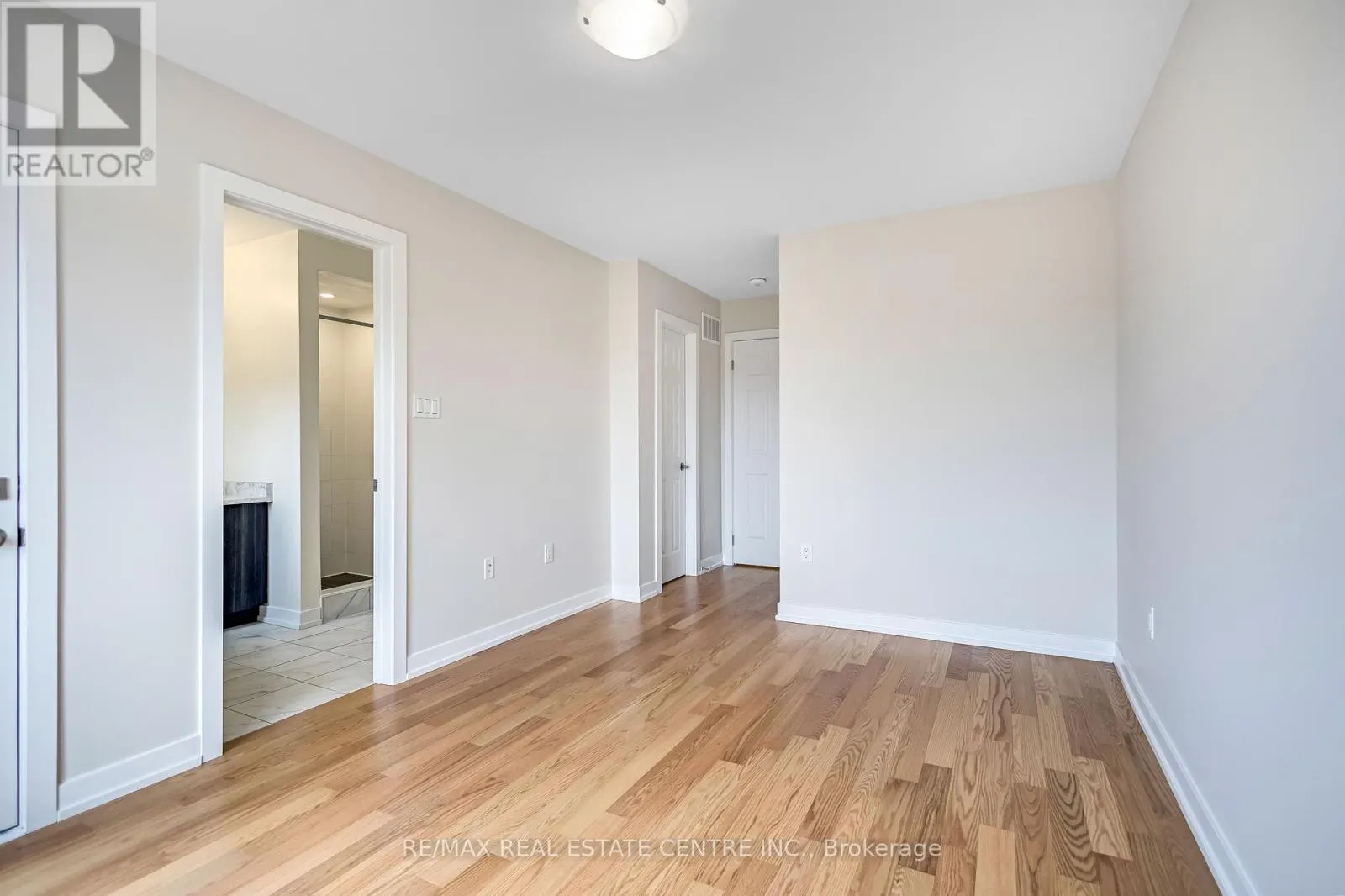 19 BASKETT STREET