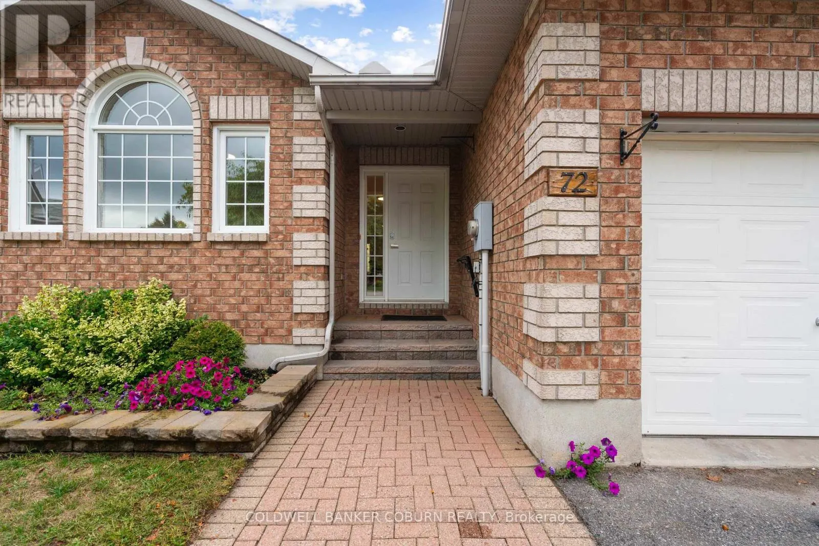 72 DR GORDON CRESCENT