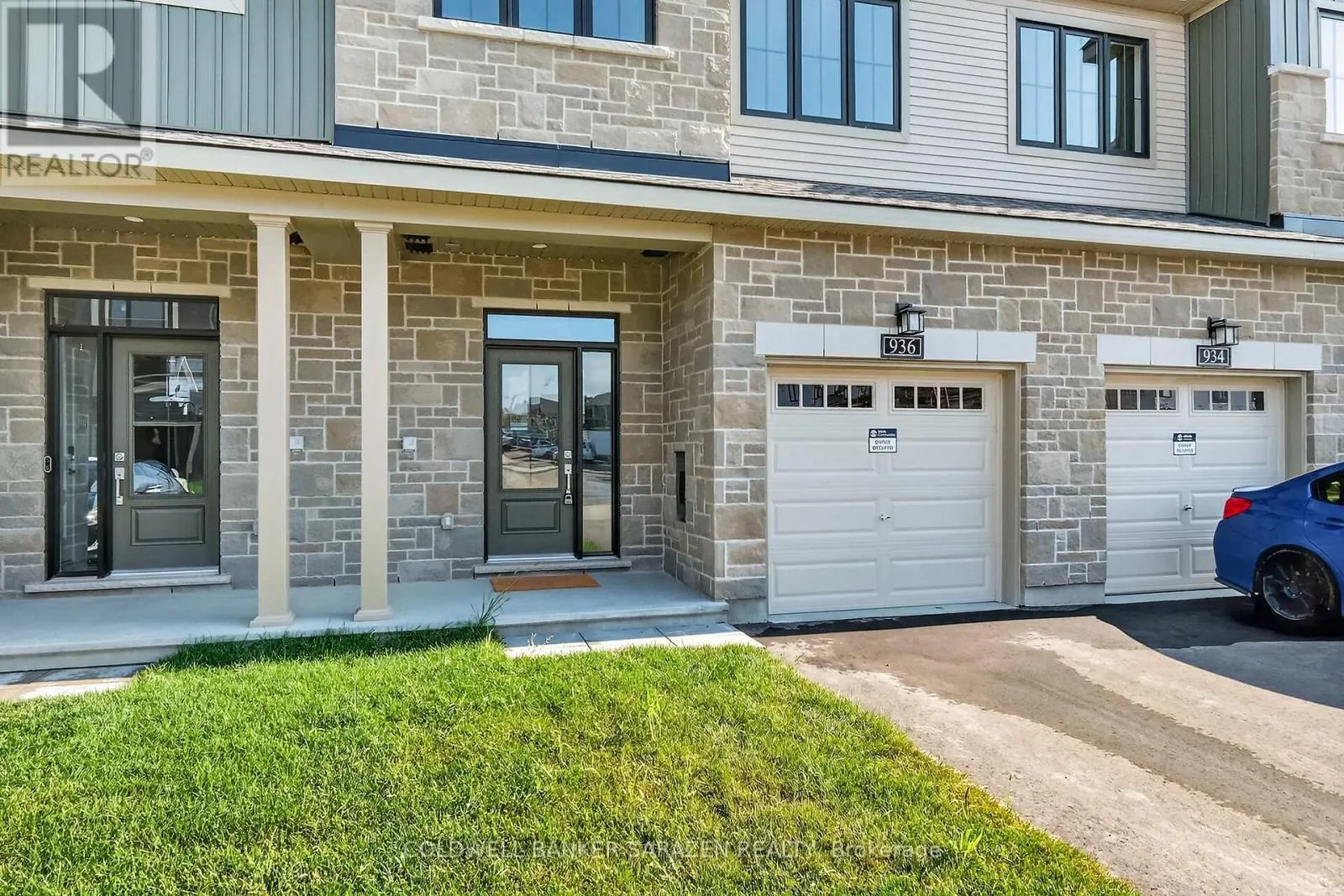 936 EILEEN VOLLICK CRESCENT