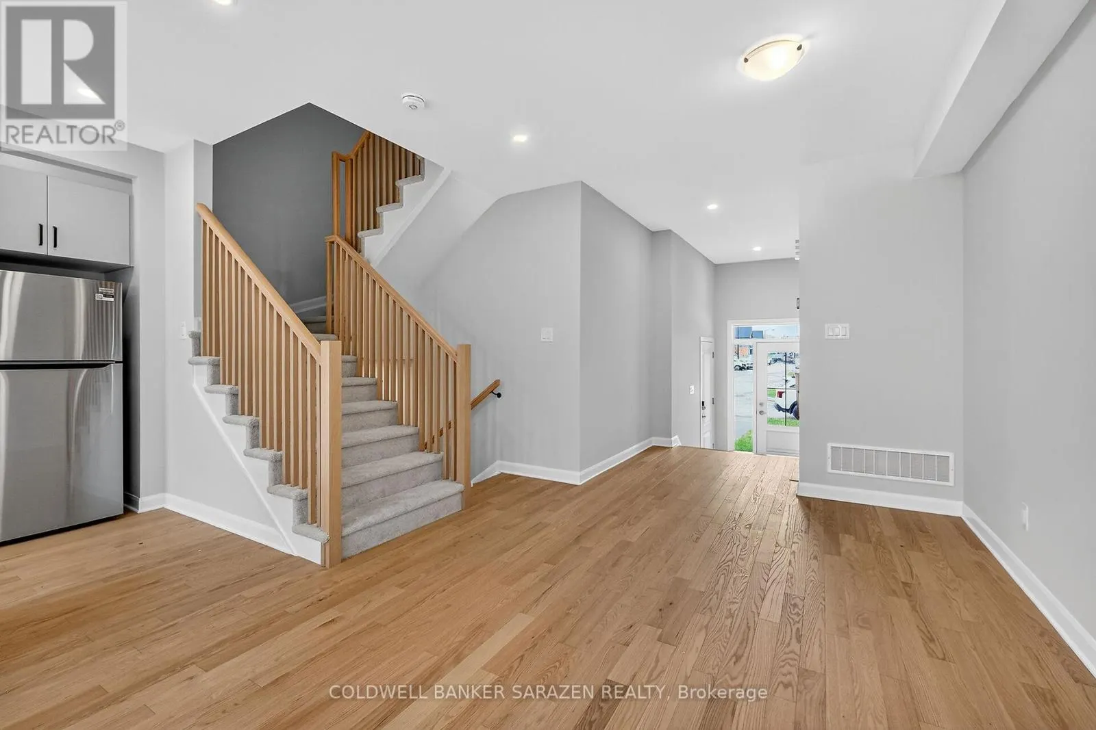 936 EILEEN VOLLICK CRESCENT