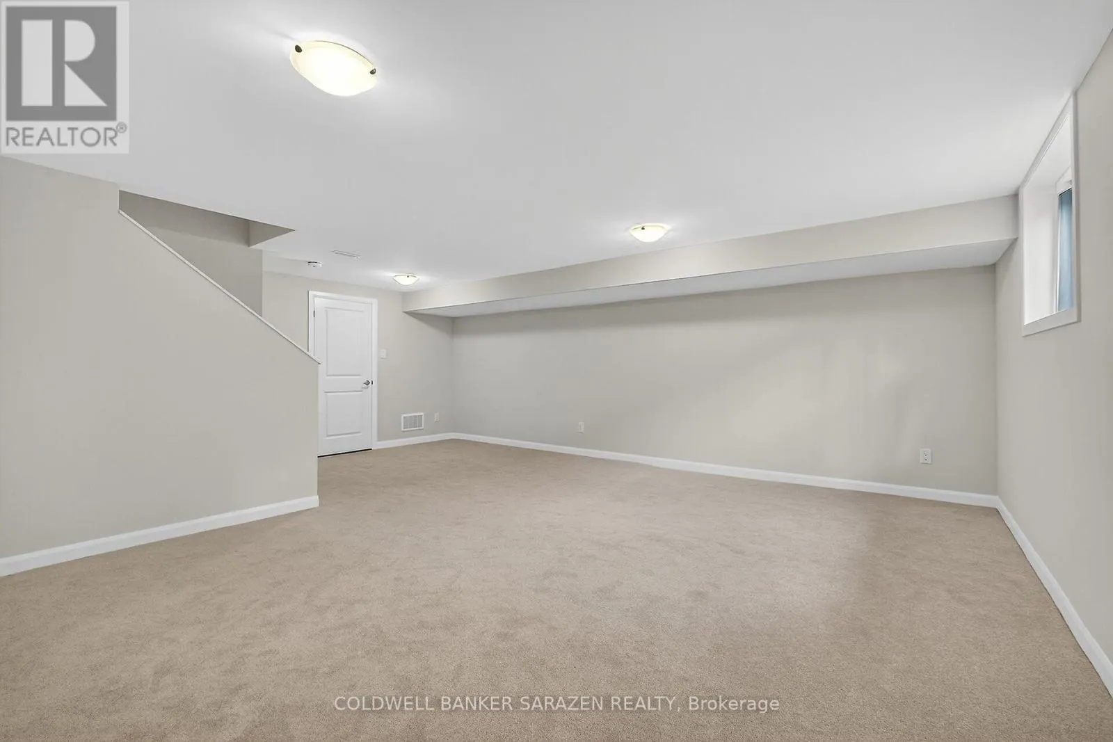 936 EILEEN VOLLICK CRESCENT