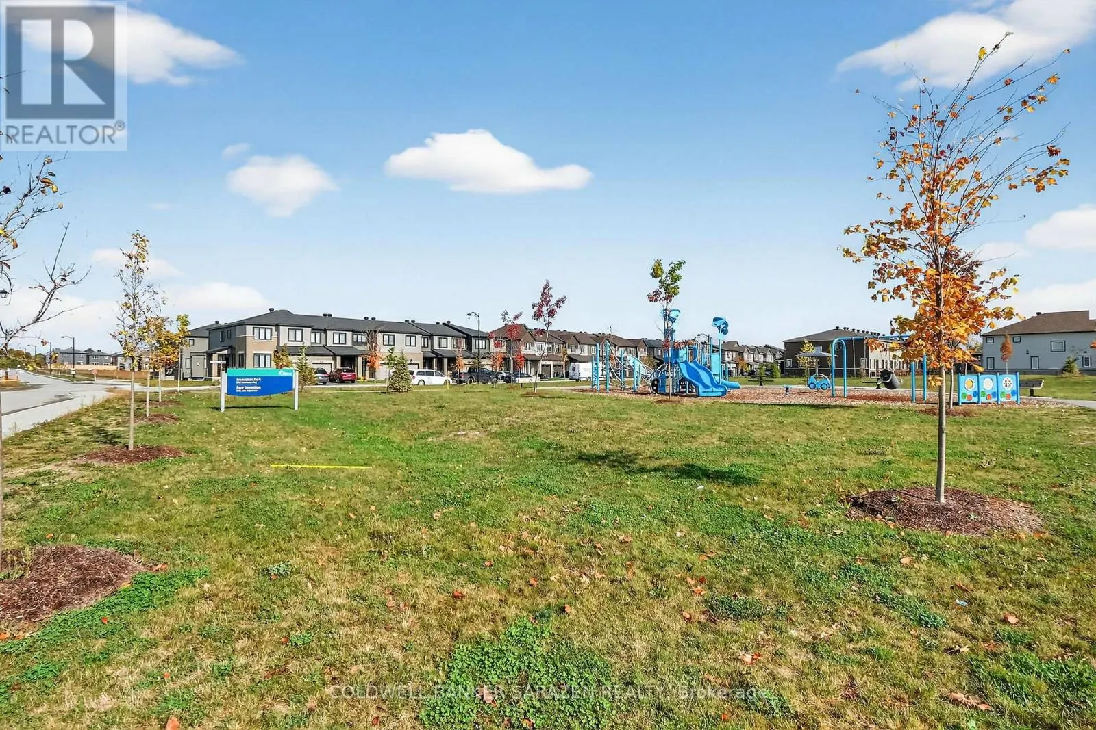 936 EILEEN VOLLICK CRESCENT