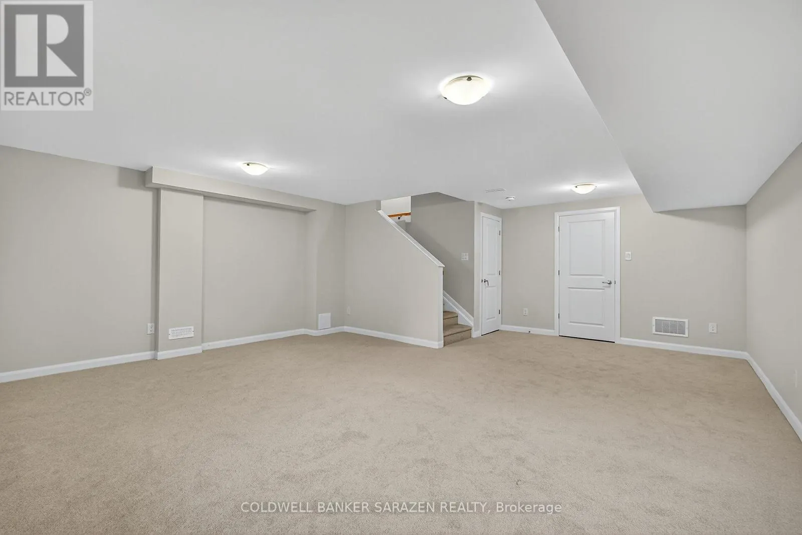 936 EILEEN VOLLICK CRESCENT