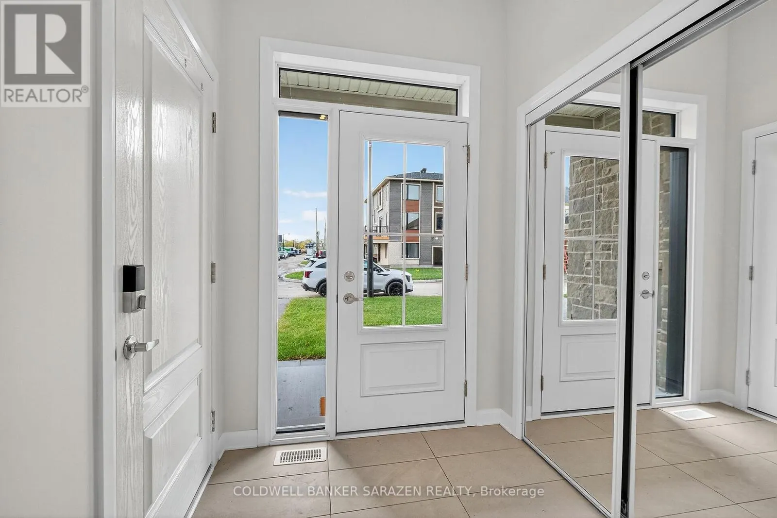 936 EILEEN VOLLICK CRESCENT