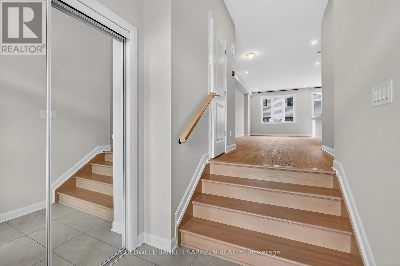 936 EILEEN VOLLICK CRESCENT