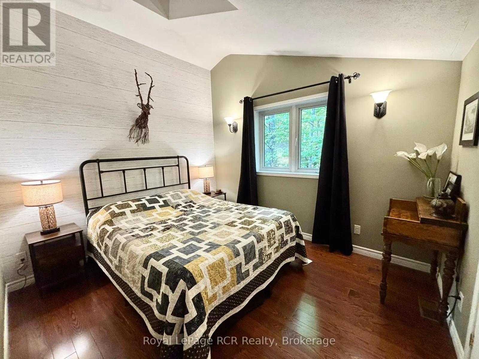 758341 GIRL GUIDE ROAD