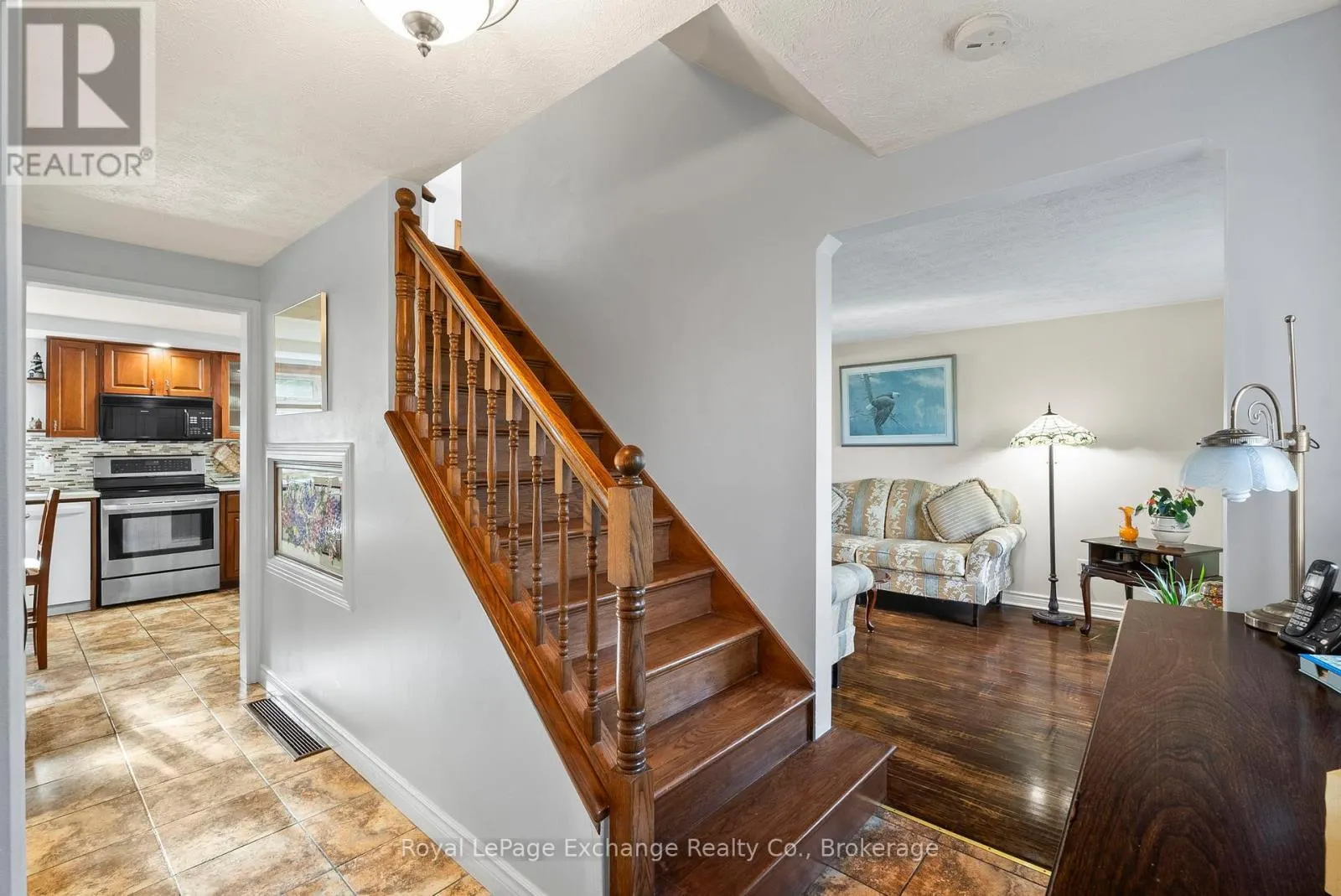 990 HERITAGE DRIVE