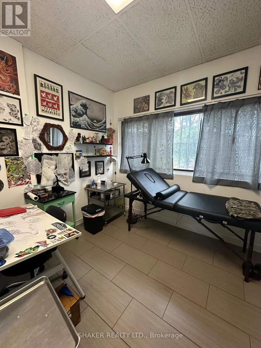 2ND FLOOR - 338 PRESTON STREET