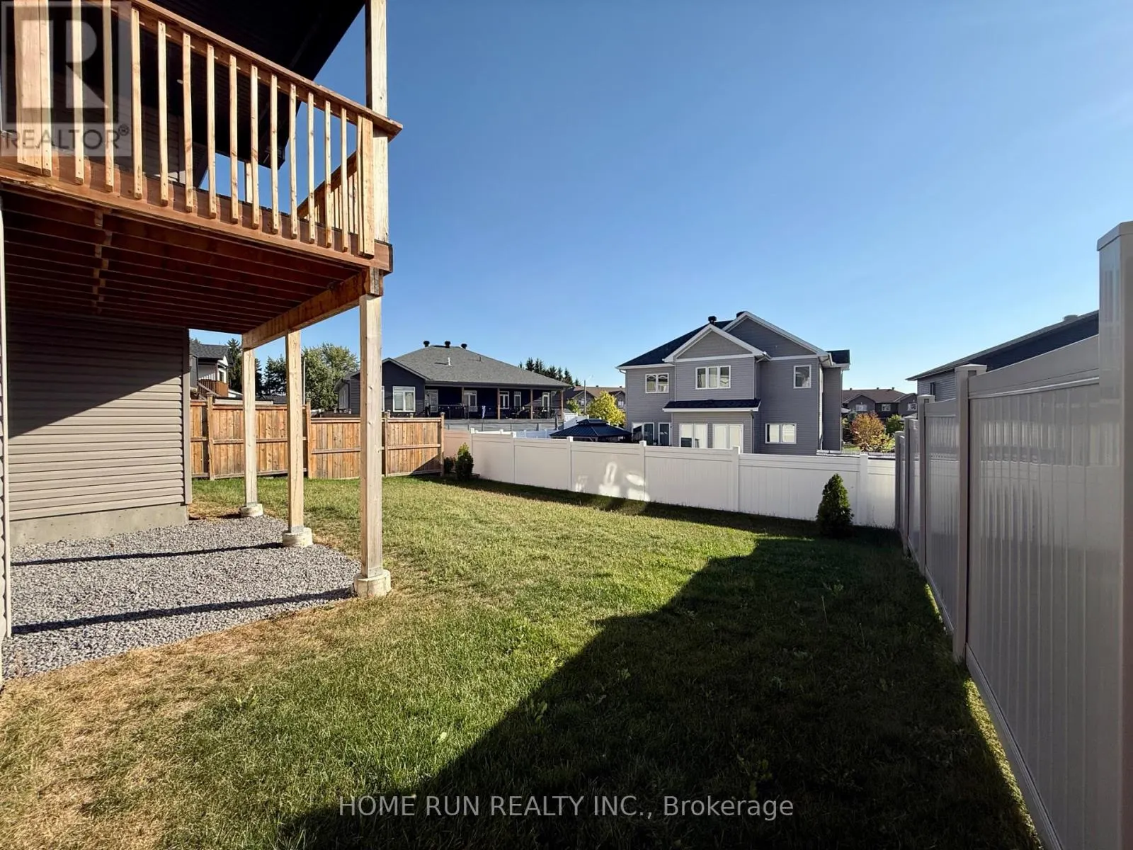 754 MEADOWRIDGE CIRCLE