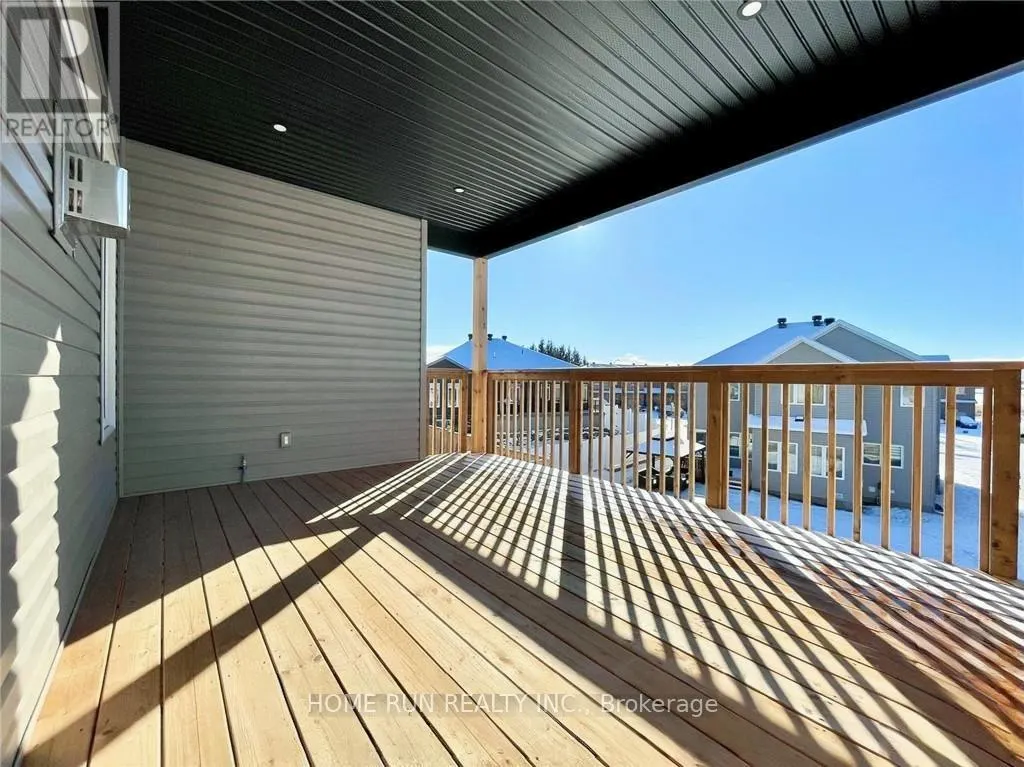 754 MEADOWRIDGE CIRCLE