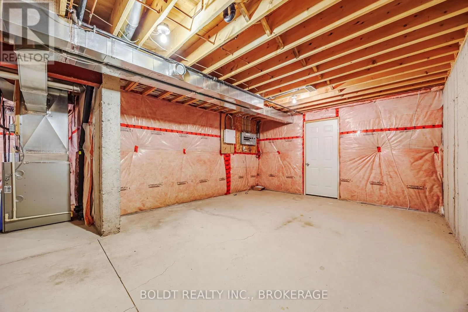 58 VIDEL CRESCENT N