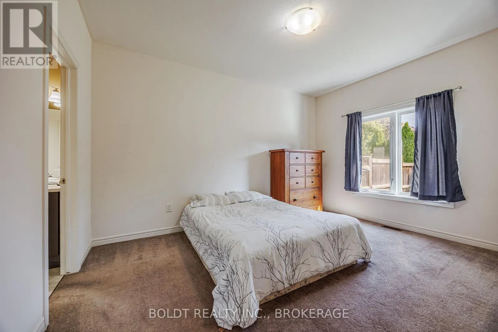 58 VIDEL CRESCENT N