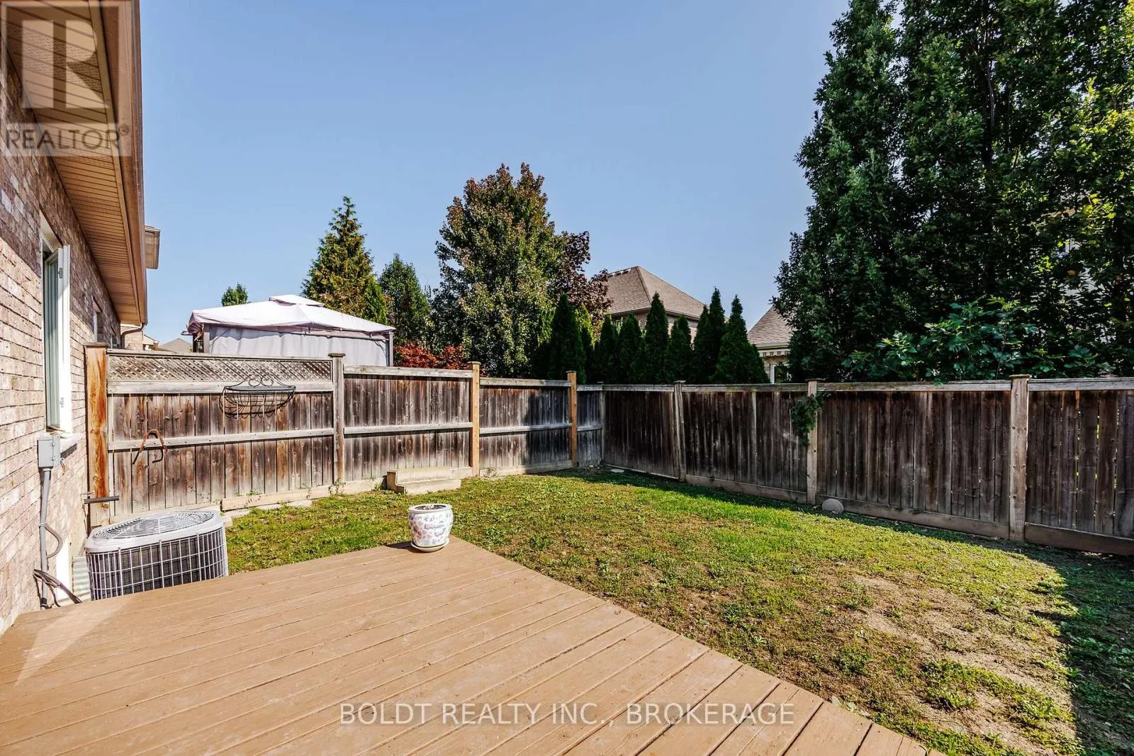 58 VIDEL CRESCENT N