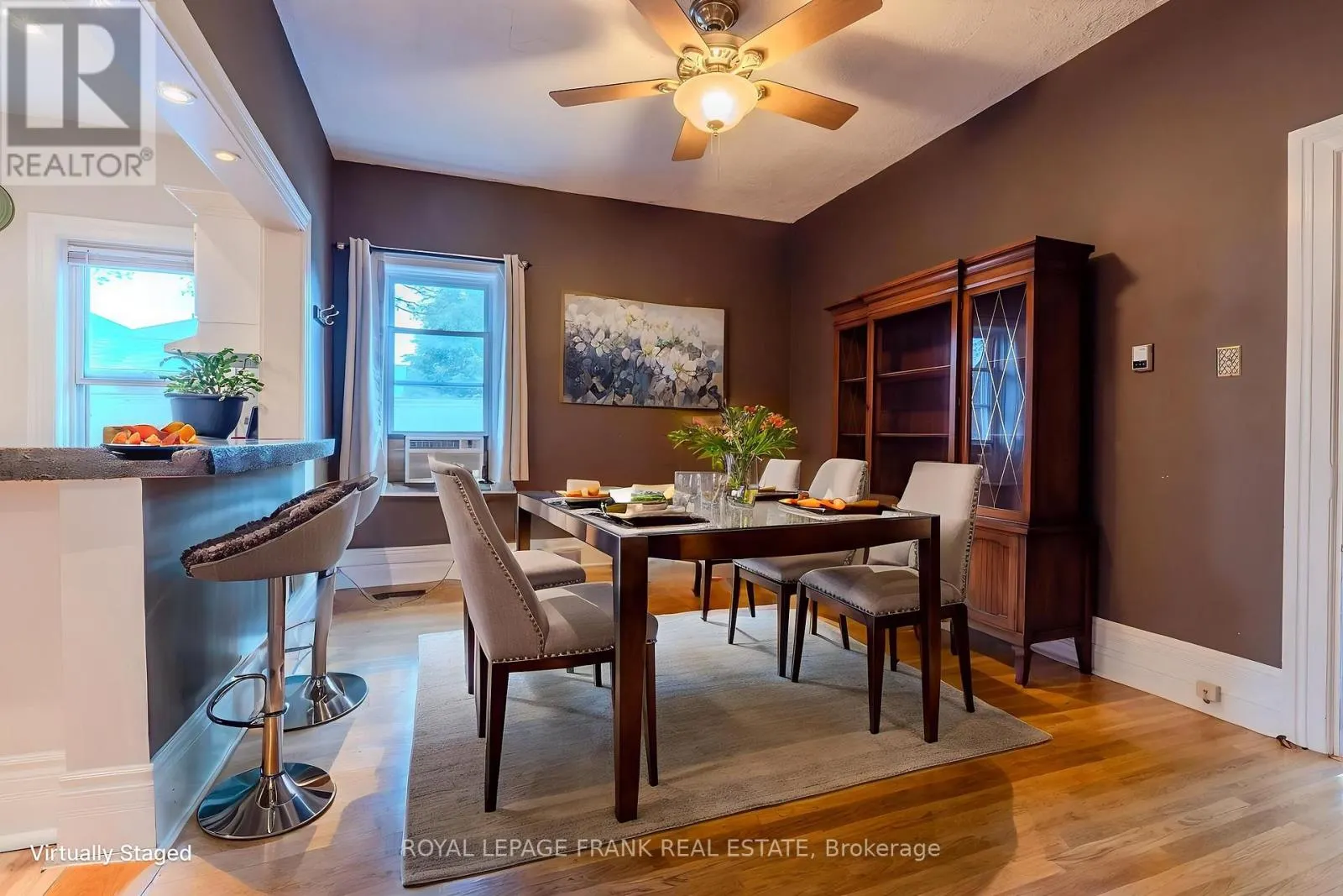 7 DURHAM STREET W