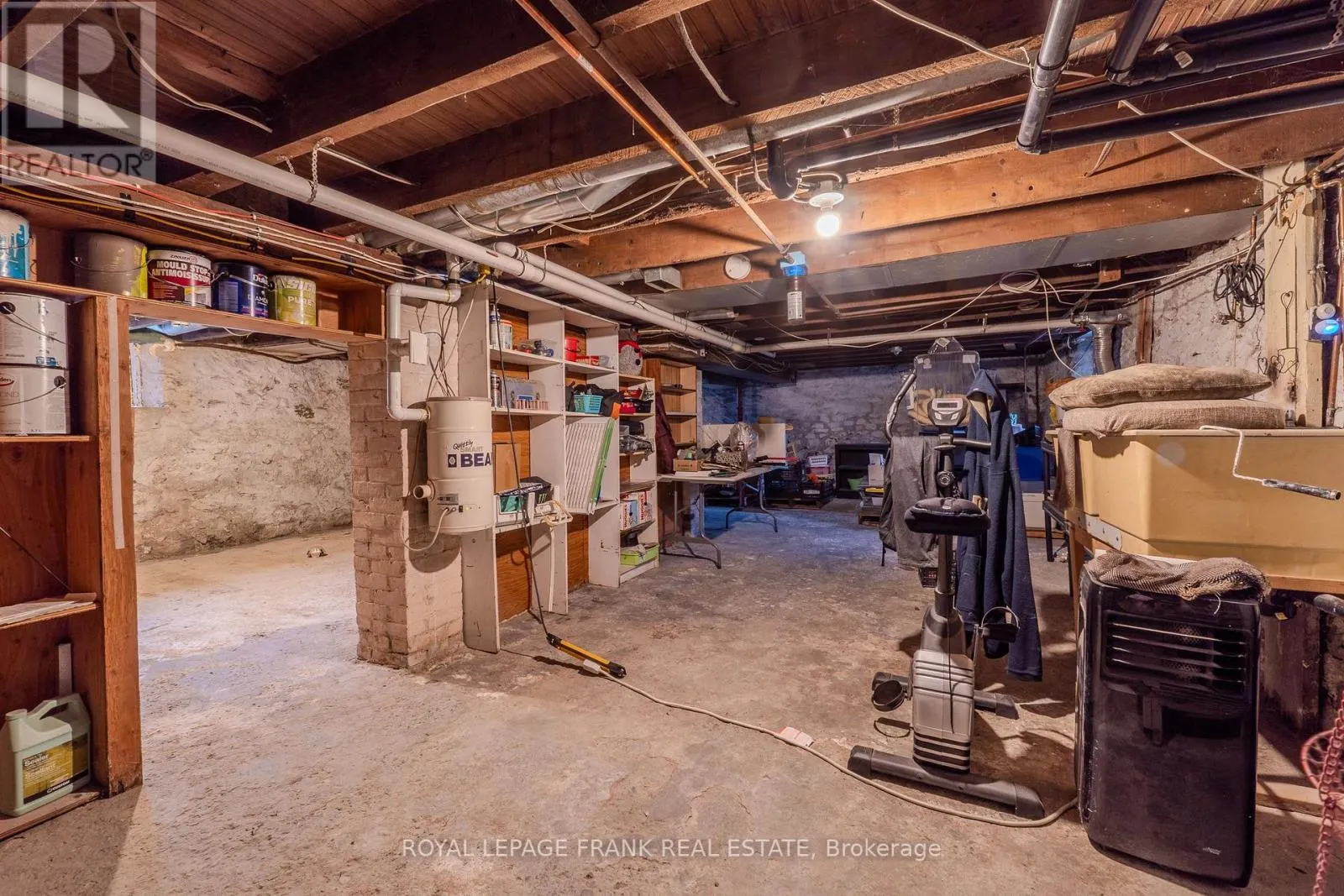 7 DURHAM STREET W