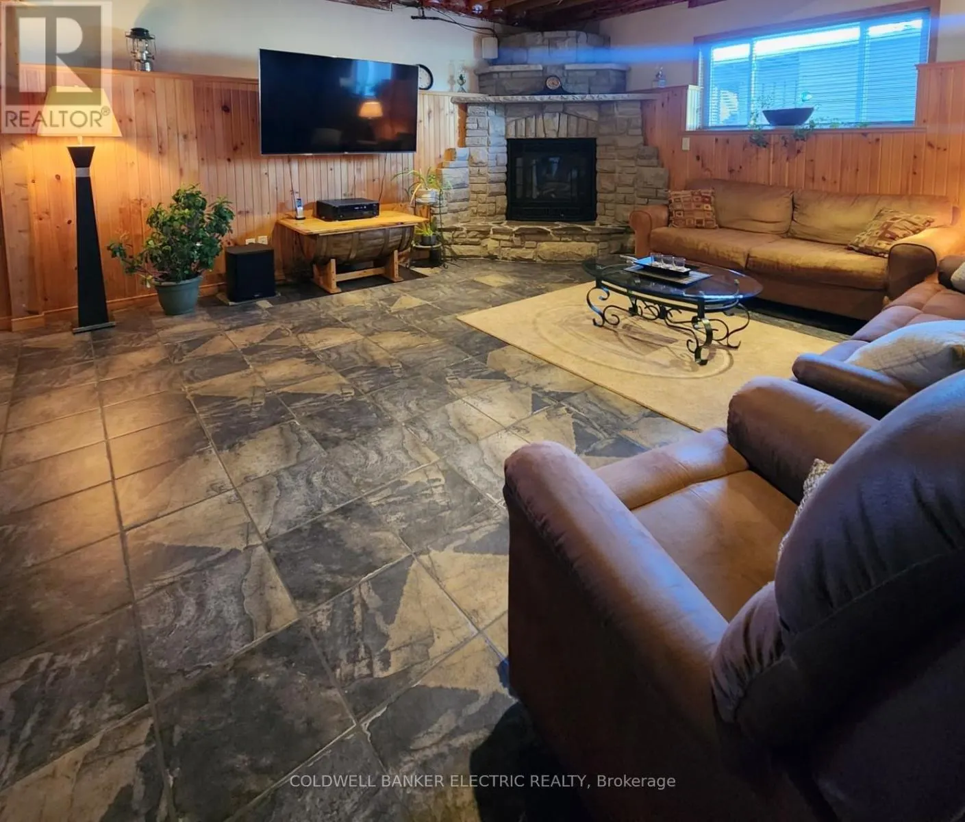 1034 SERPENT MOUNDS ROAD