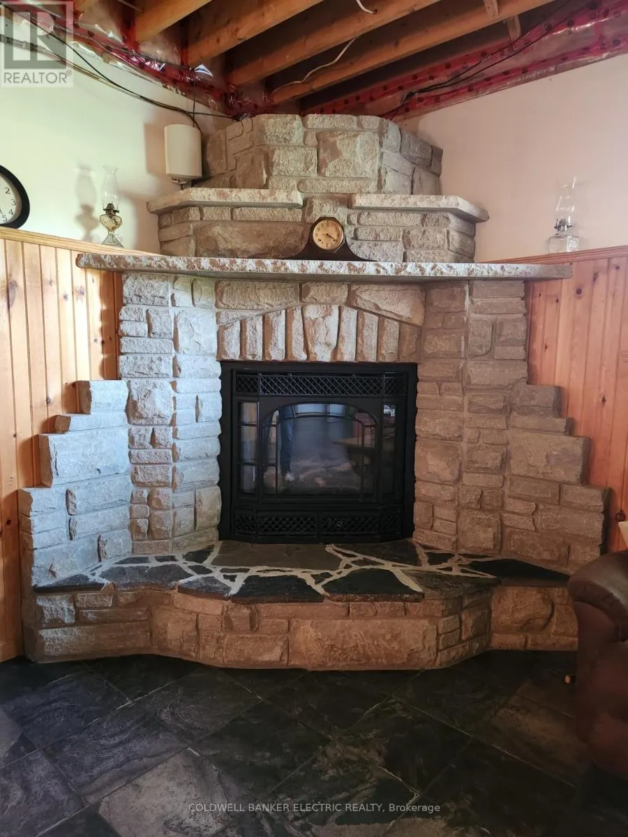 1034 SERPENT MOUNDS ROAD
