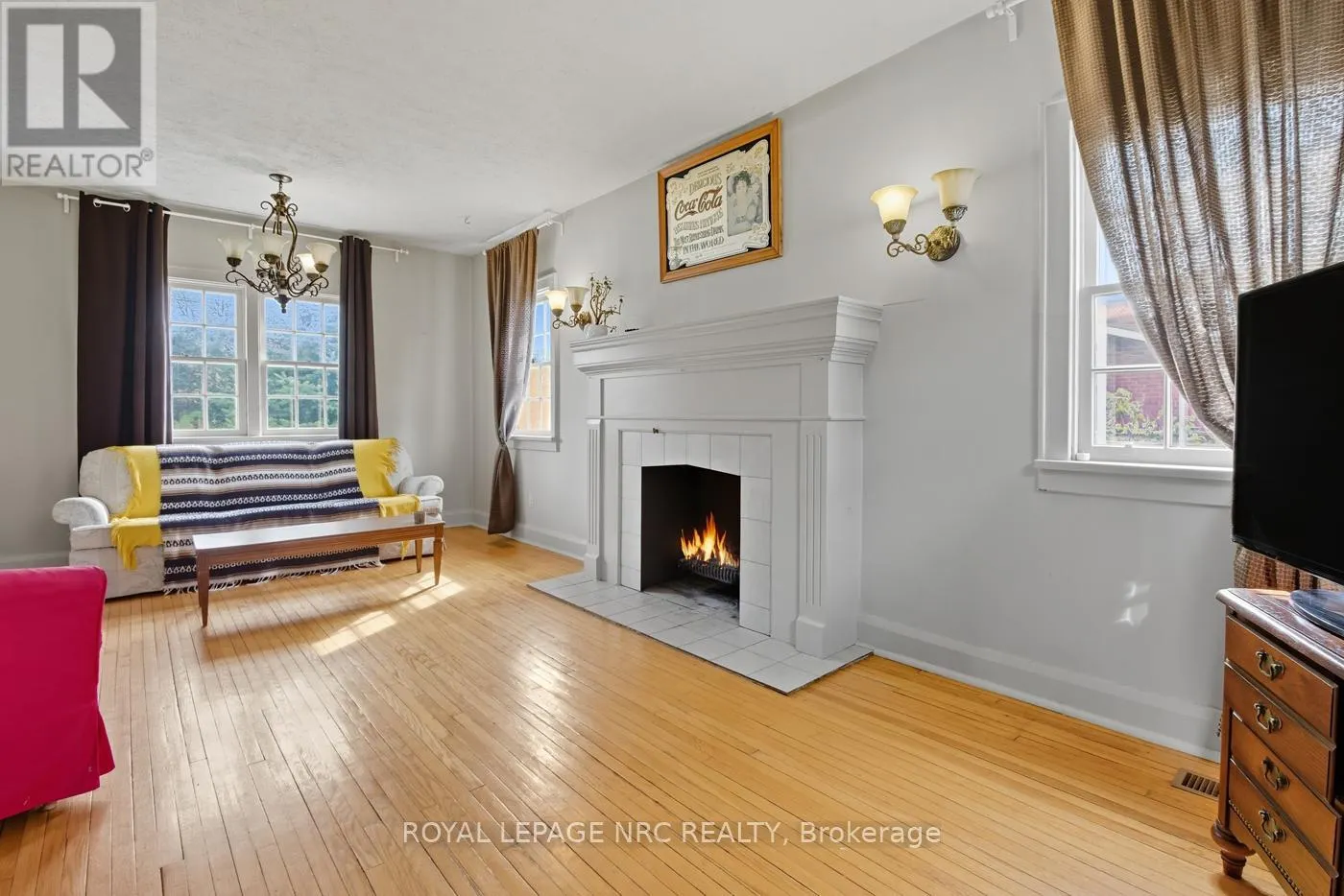 299 FIRST AVENUE