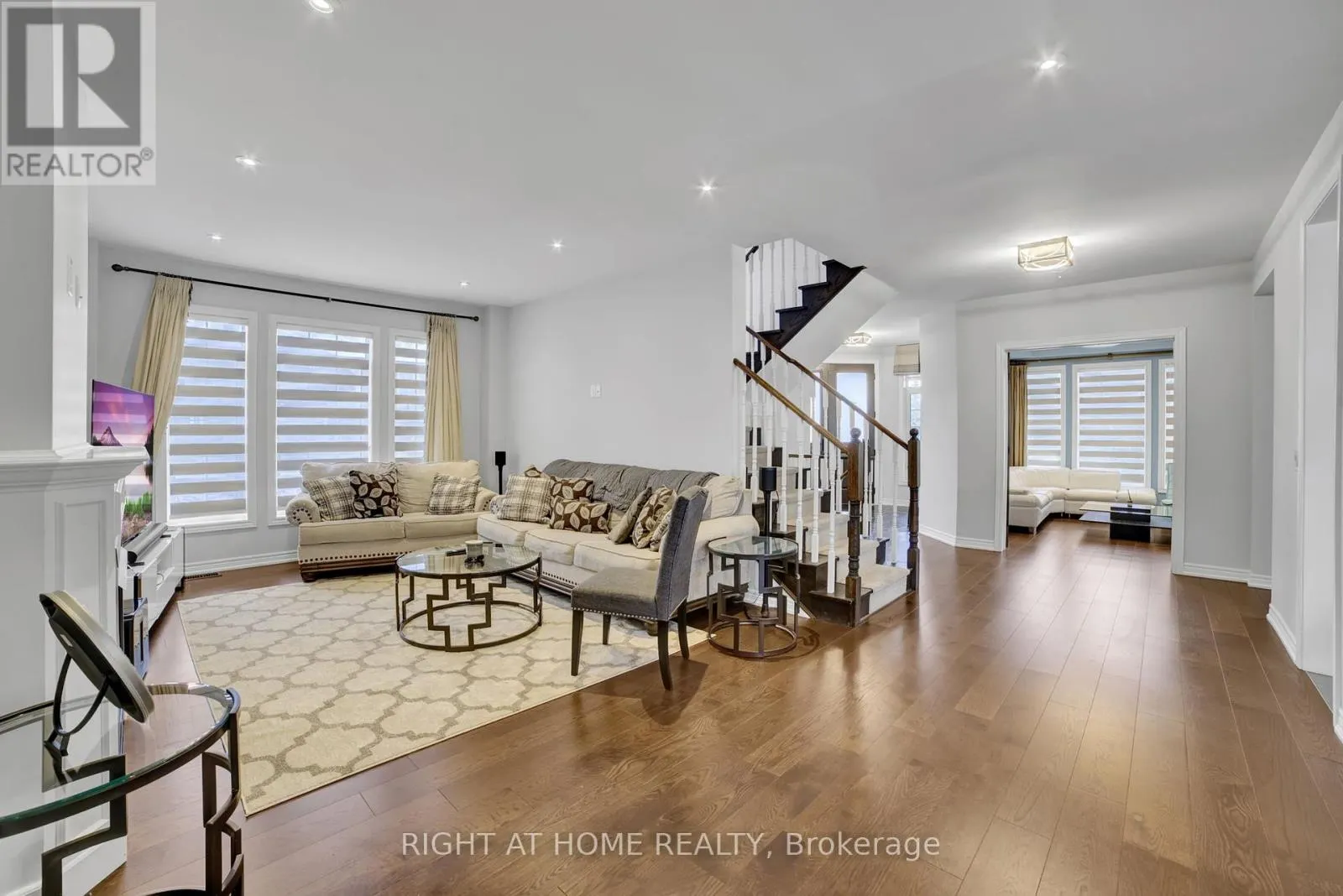 288 RAYMOND ROAD