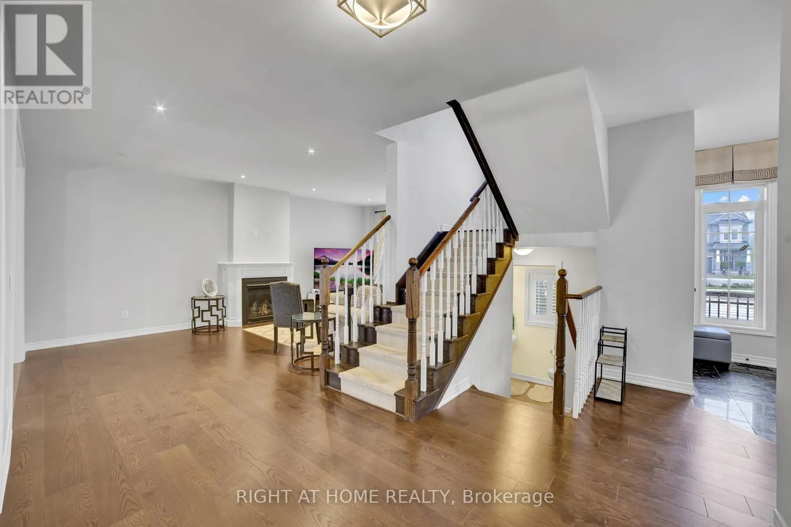 288 RAYMOND ROAD