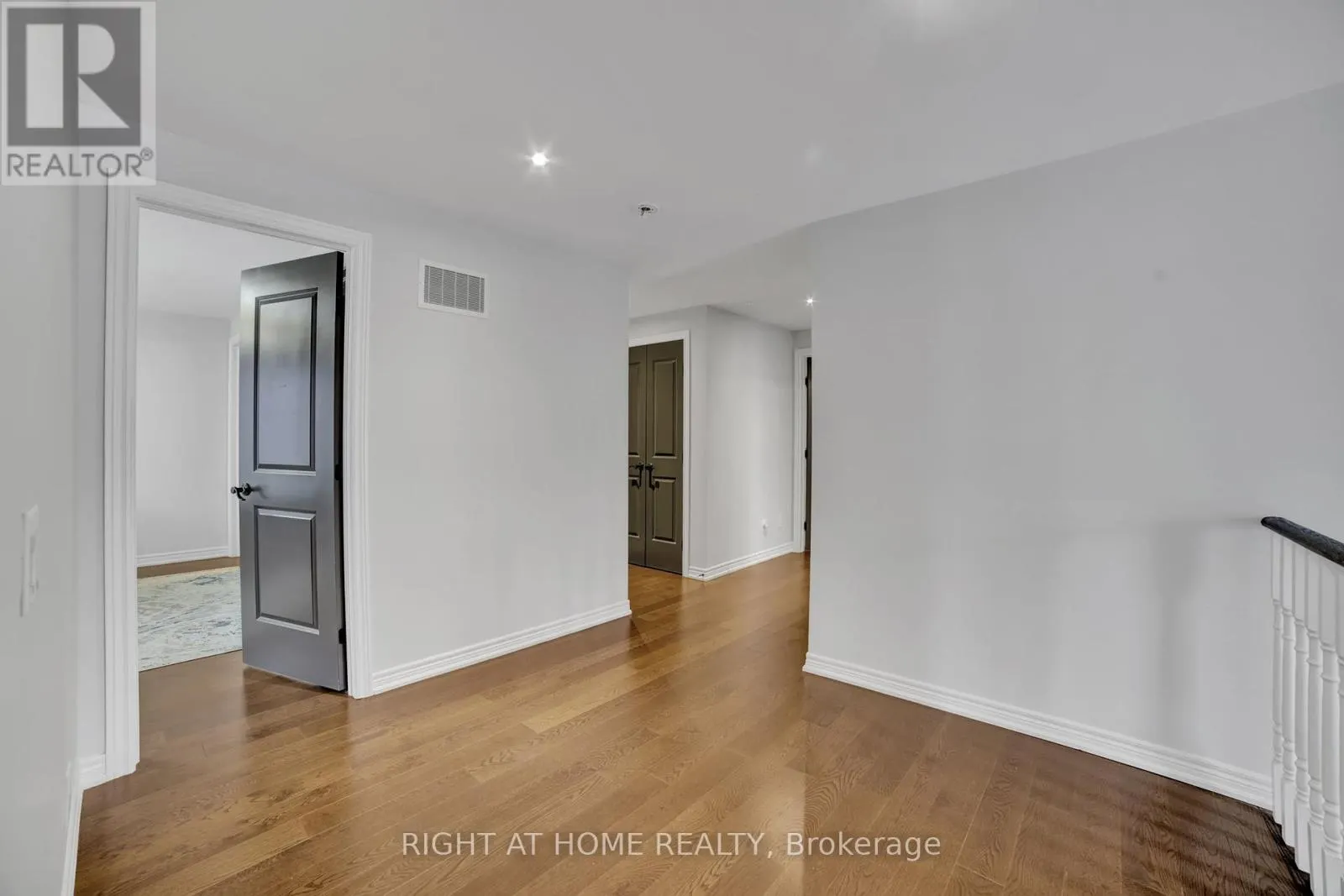 288 RAYMOND ROAD