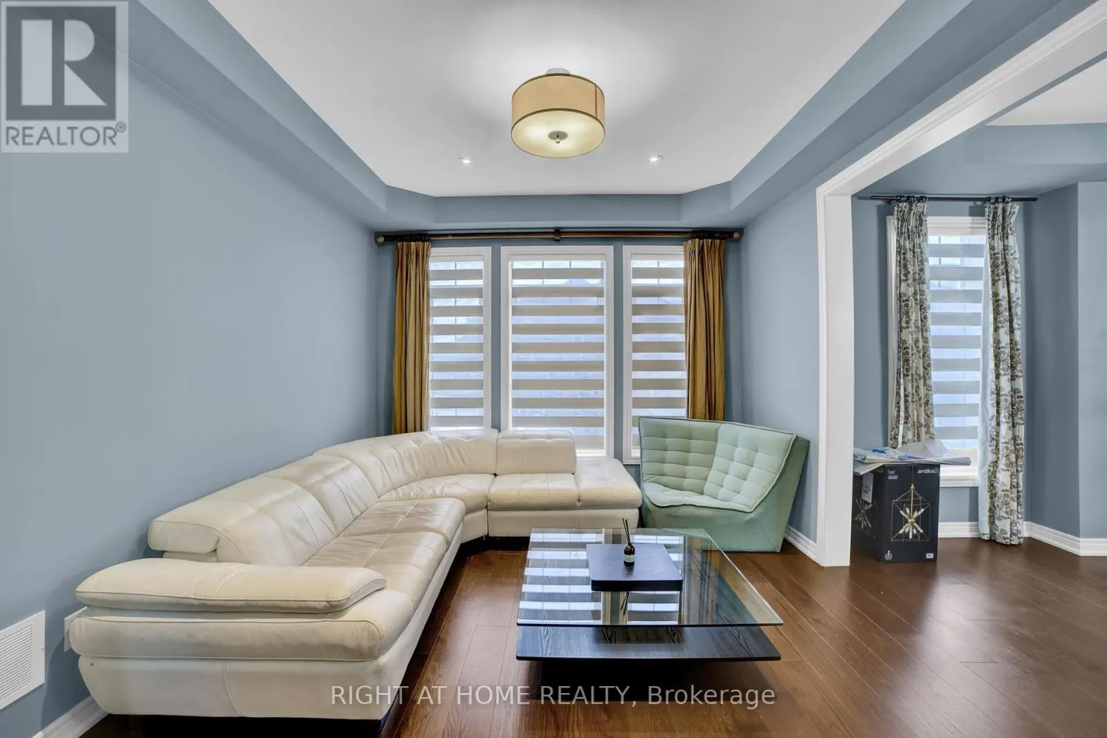 288 RAYMOND ROAD