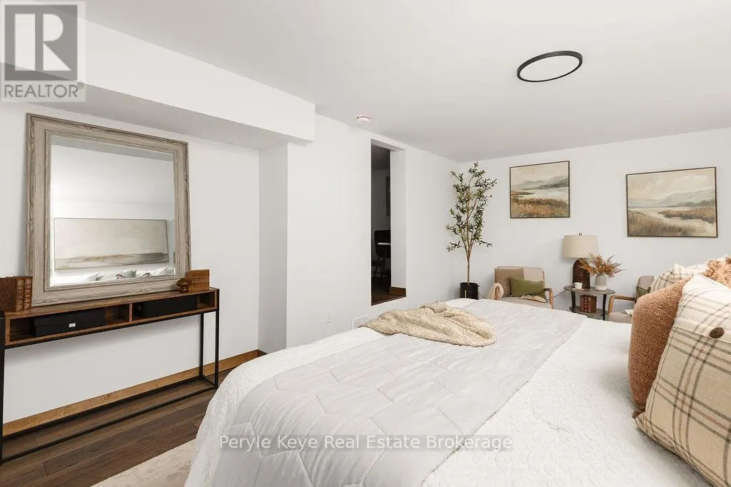1108 SKYLINE DRIVE