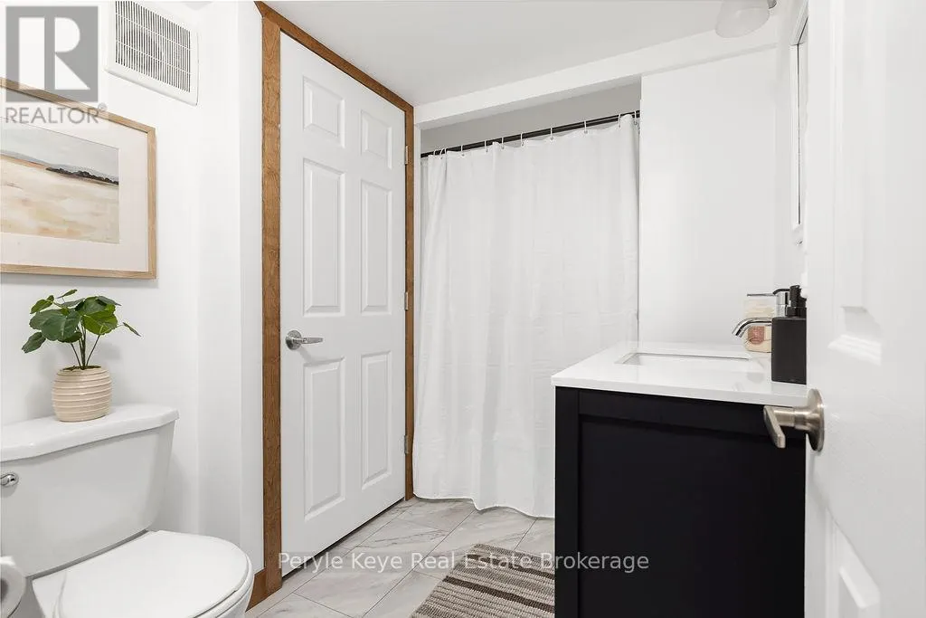 1108 SKYLINE DRIVE