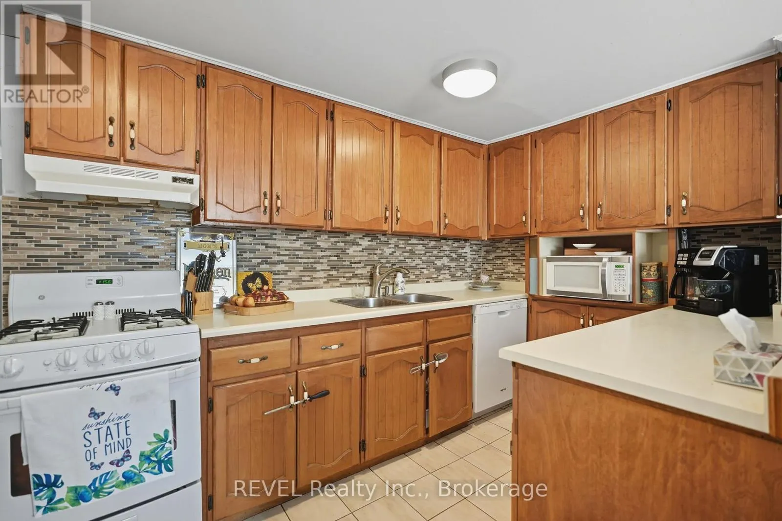 250 RIDGE ROAD N