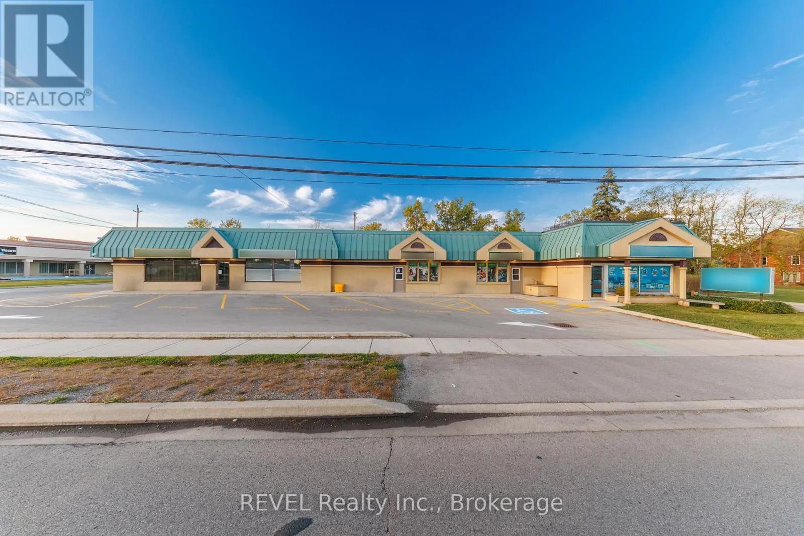 1218-1224 GARRISON ROAD