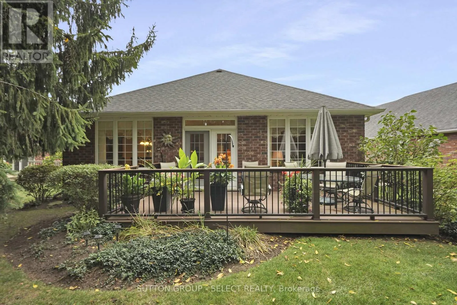 7 - 115 GLENWOOD DRIVE, #7