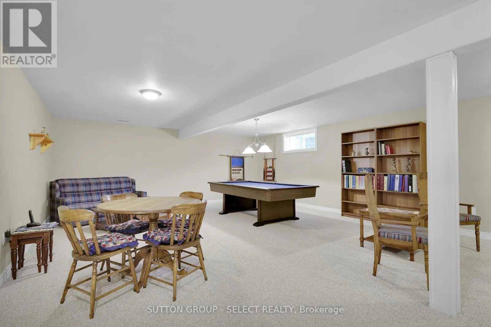 7 - 115 GLENWOOD DRIVE, #7