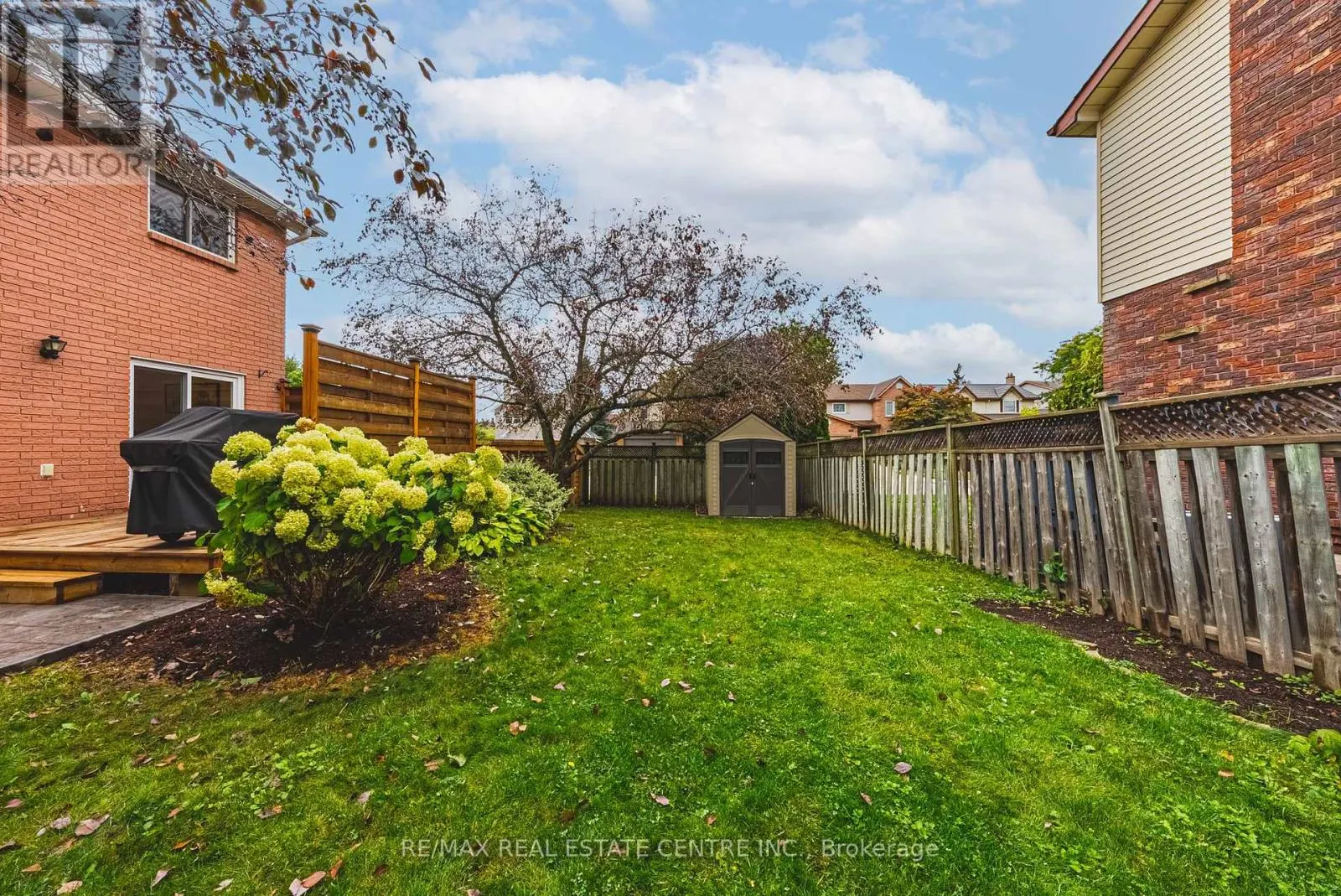 35 COWAN BOULEVARD