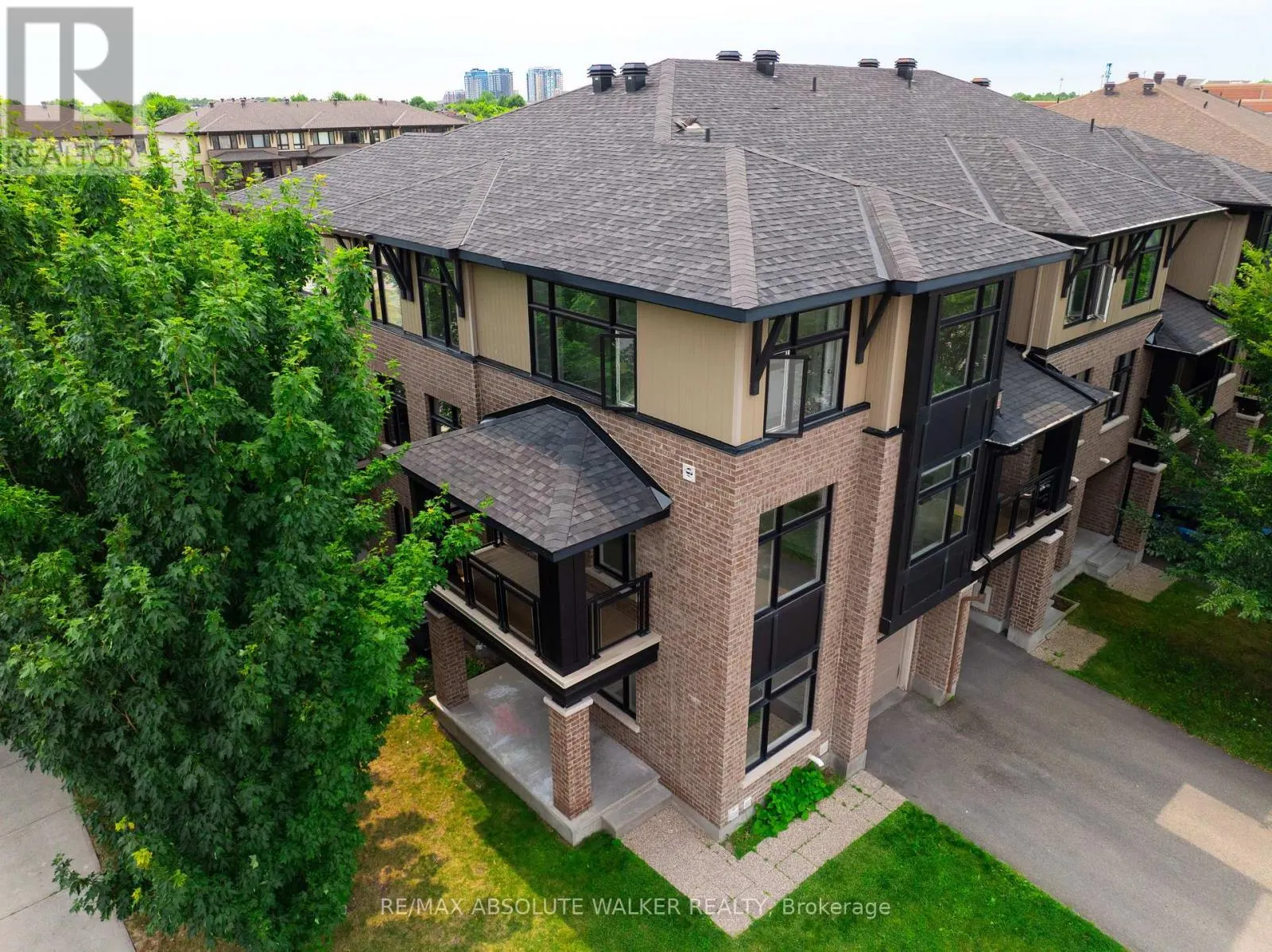135 WILD SENNA WAY