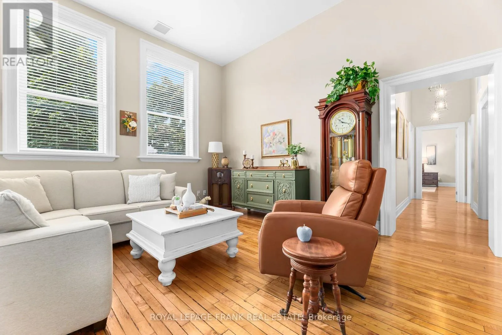 202 - 72 PINE STREET, #202