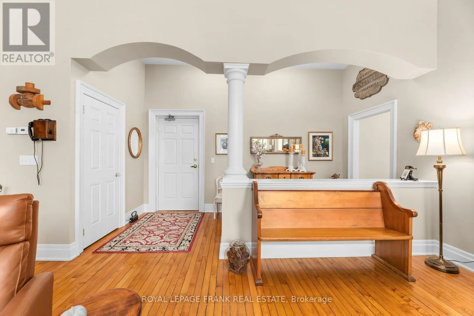 202 - 72 PINE STREET, #202