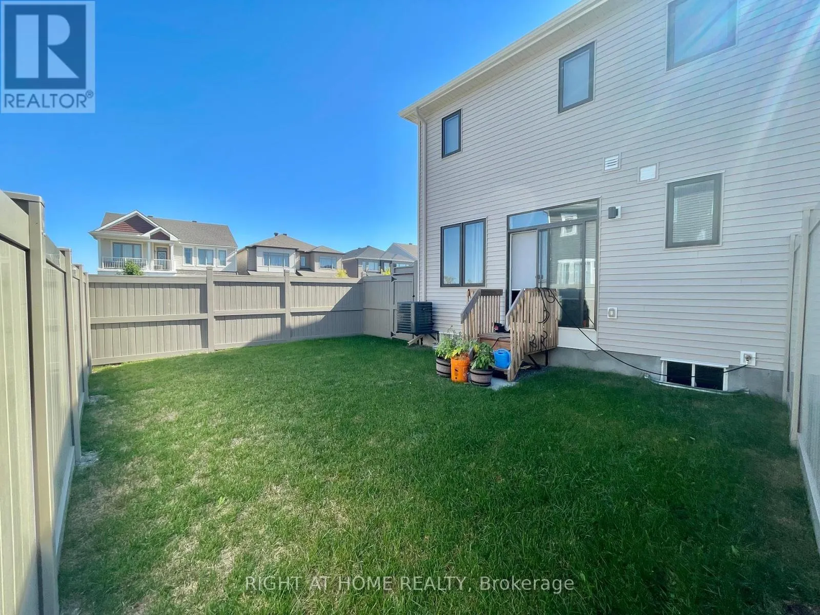 600 CYGNUS STREET