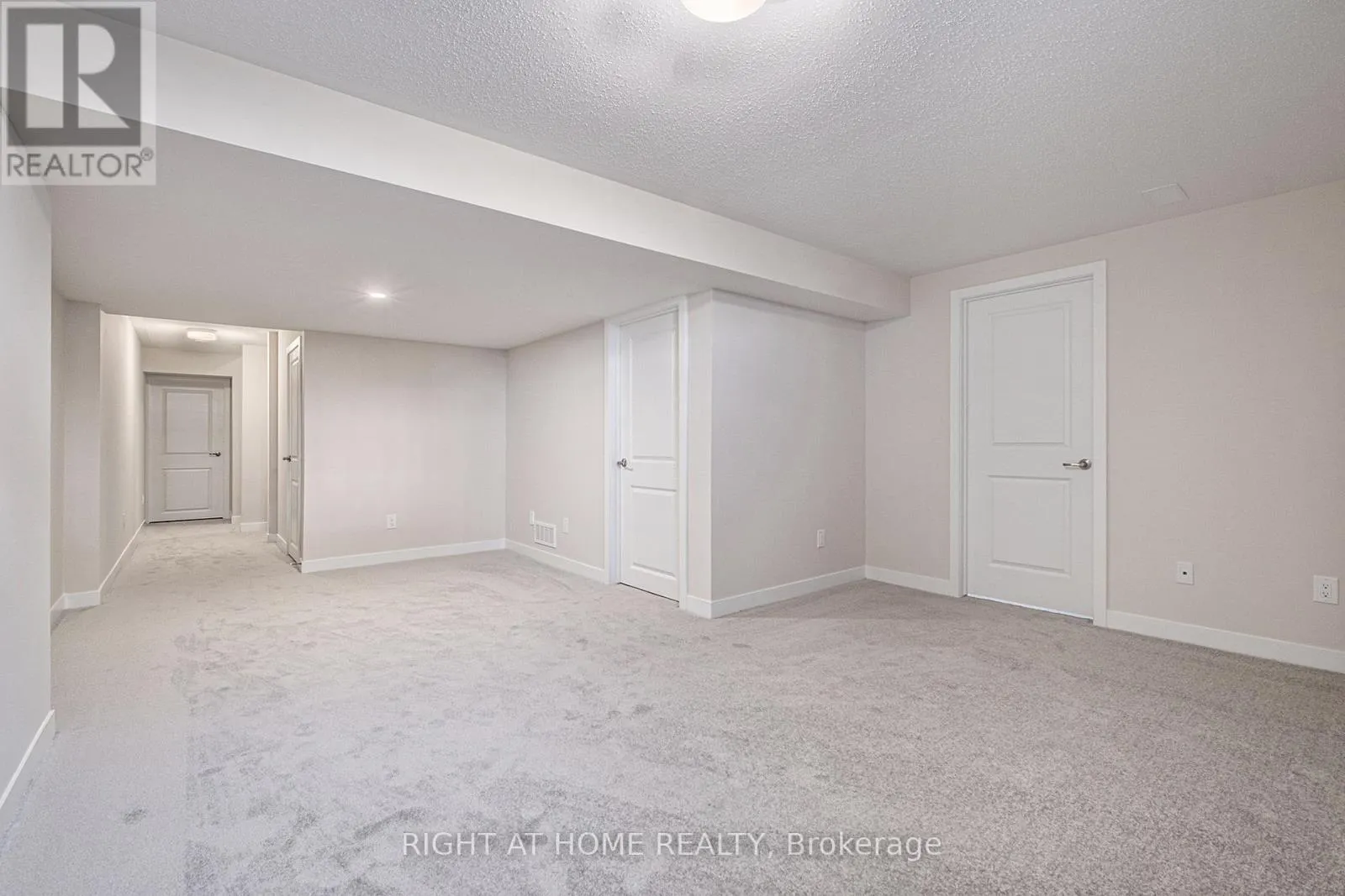 600 CYGNUS STREET