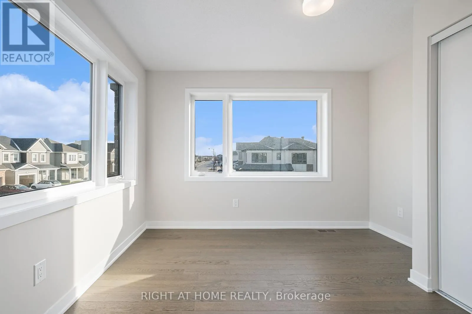 600 CYGNUS STREET