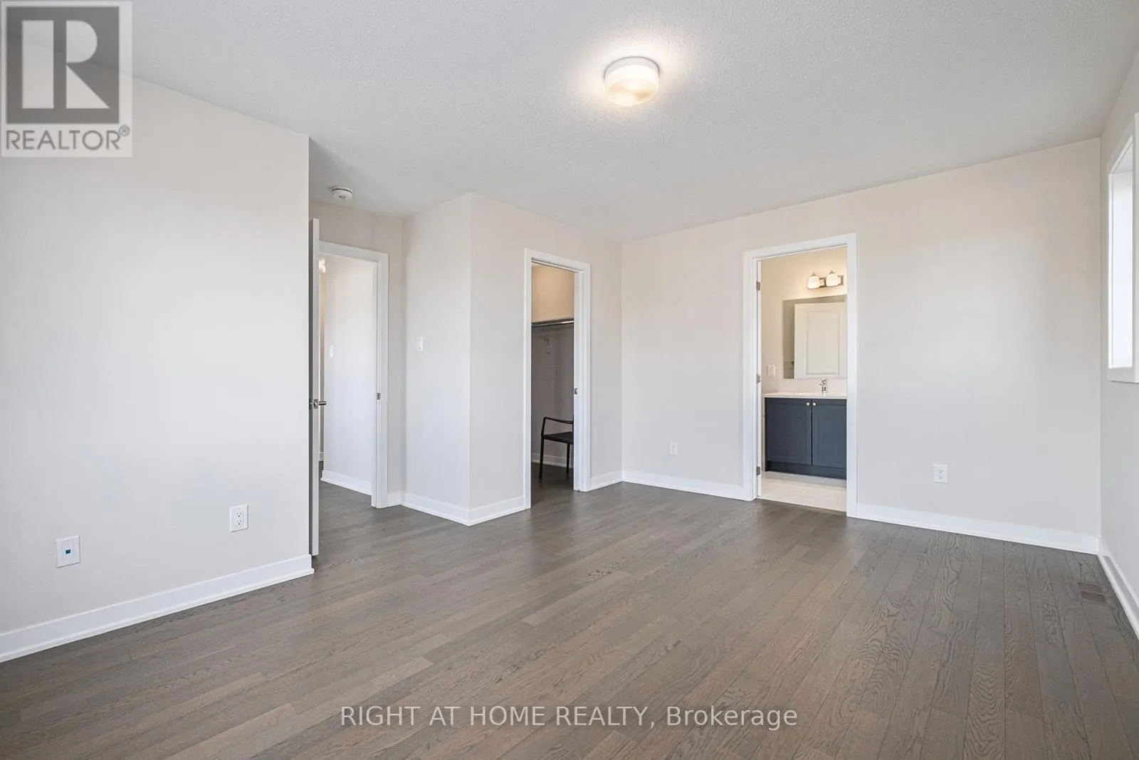 600 CYGNUS STREET