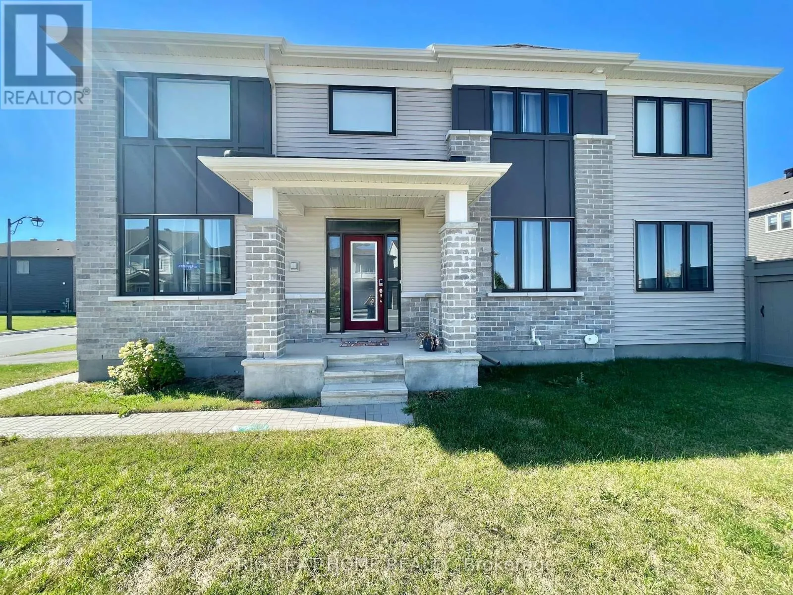 600 CYGNUS STREET