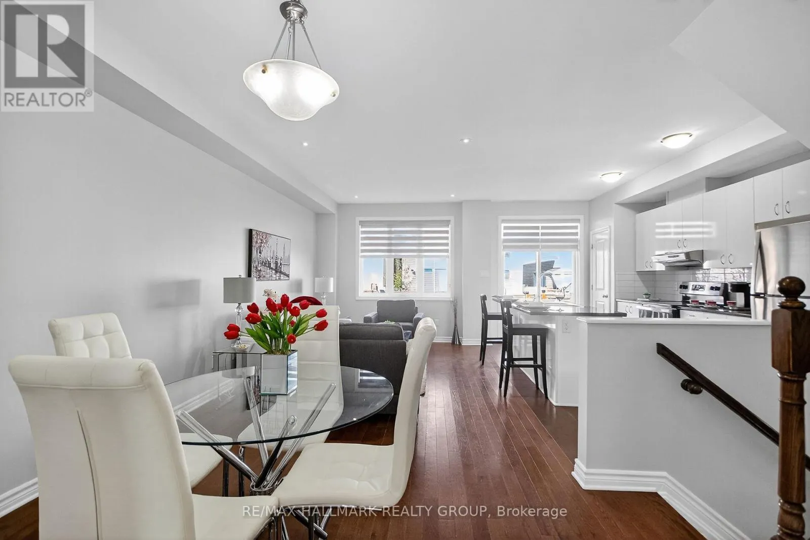 878 KILBIRNIE DRIVE