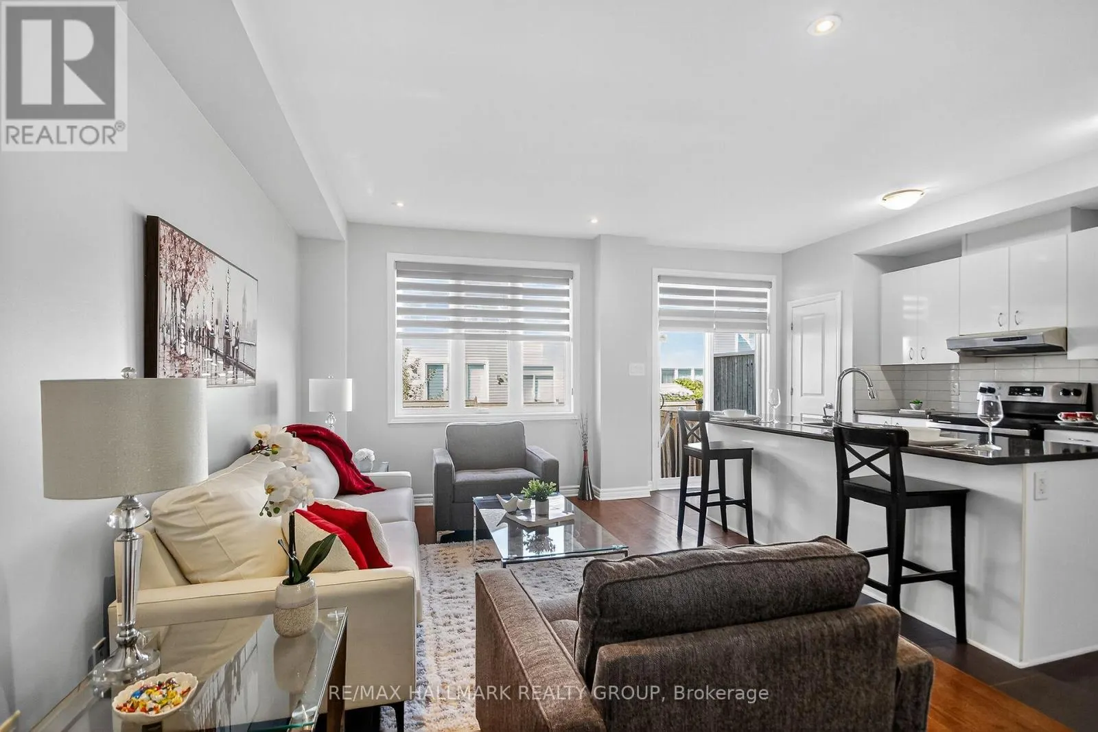 878 KILBIRNIE DRIVE