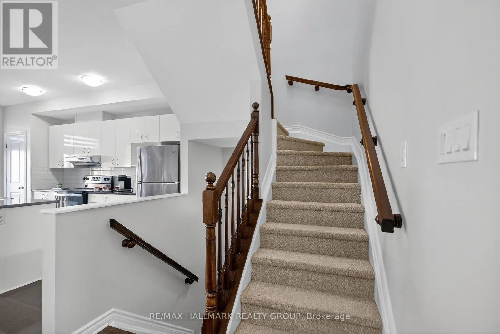 878 KILBIRNIE DRIVE