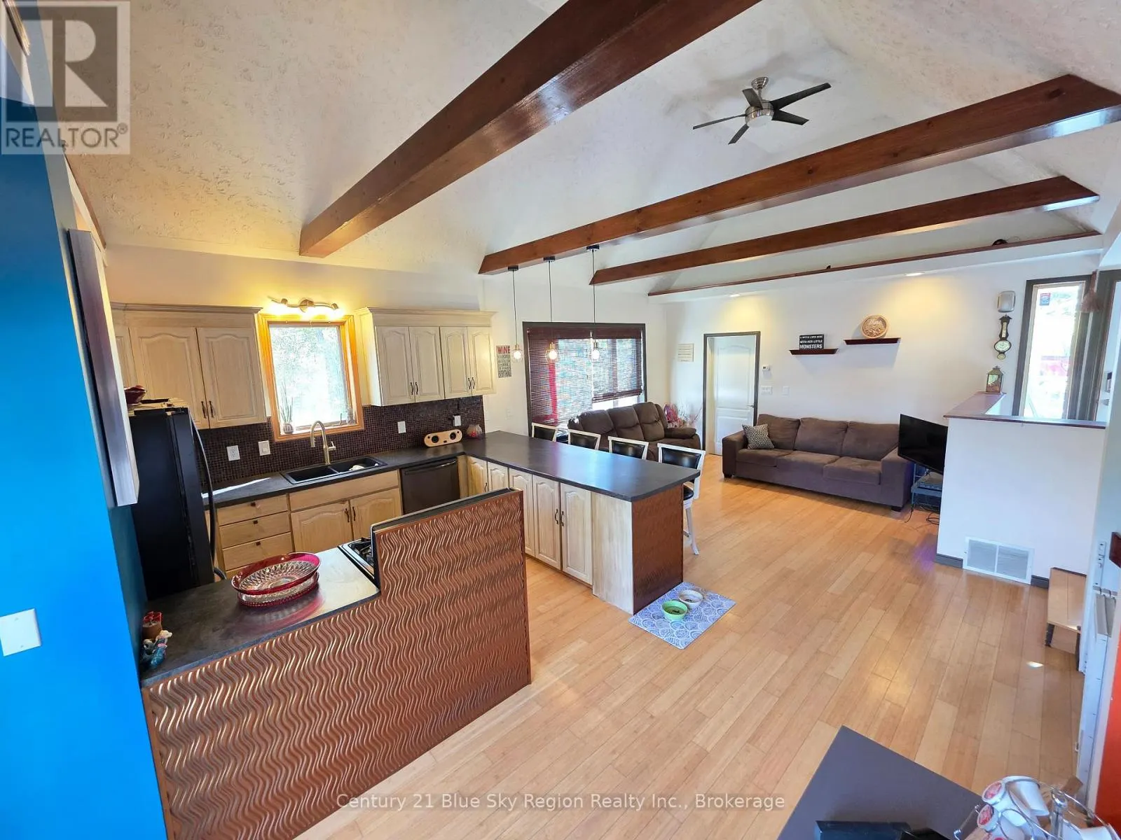90 FERONIA ROAD