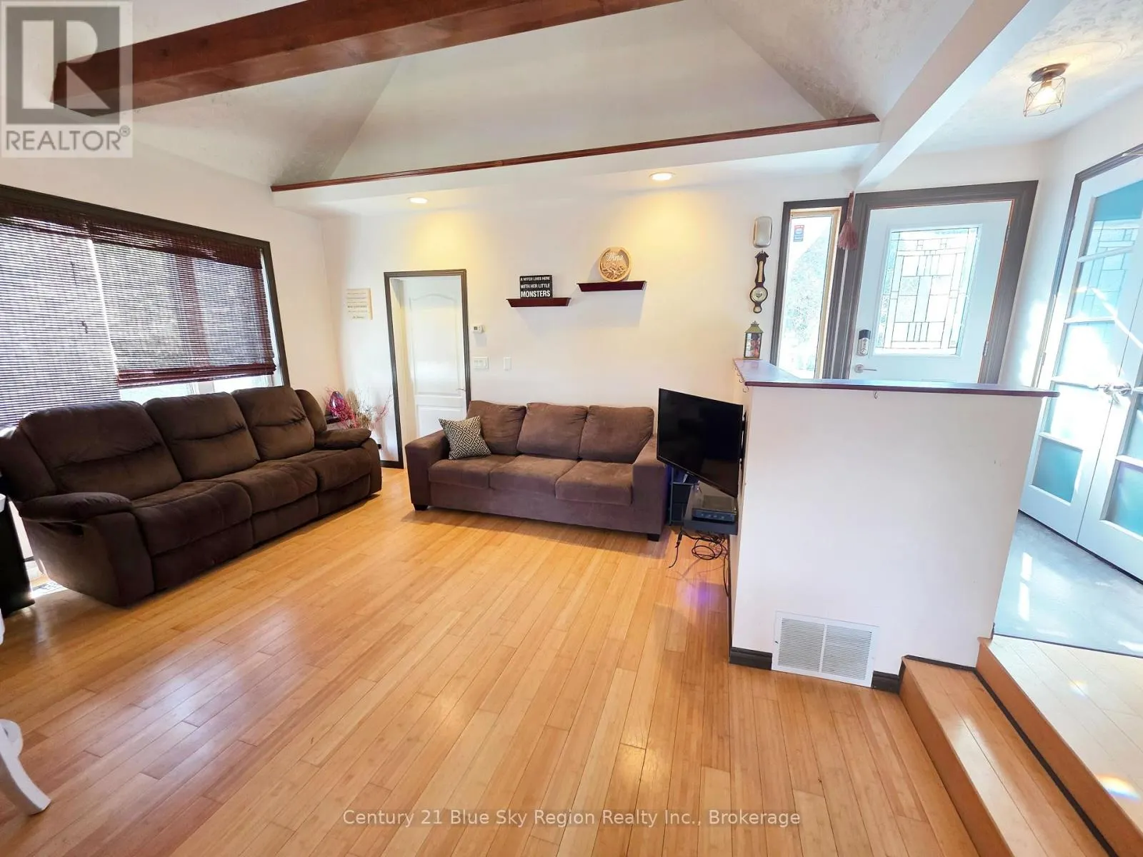 90 FERONIA ROAD
