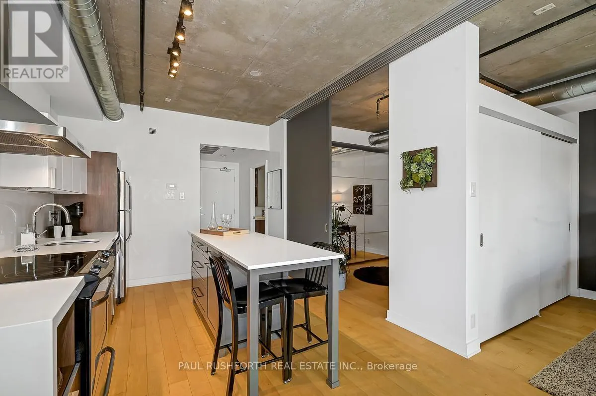 536 - 340 MCLEOD STREET
