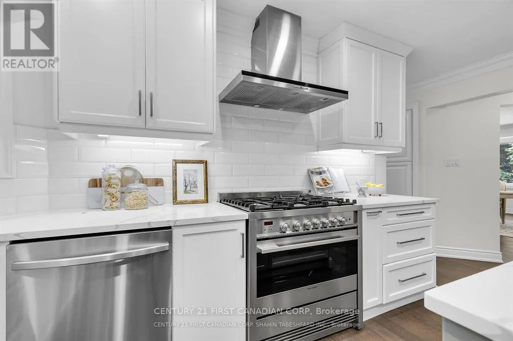 441 WESTMOUNT DRIVE